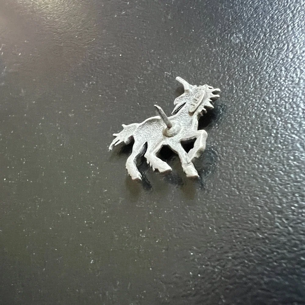 JJ Vintage Unicorn Lapel Pin Pewter Tie Tack Mythical Fantasy Horse‎ Collectible